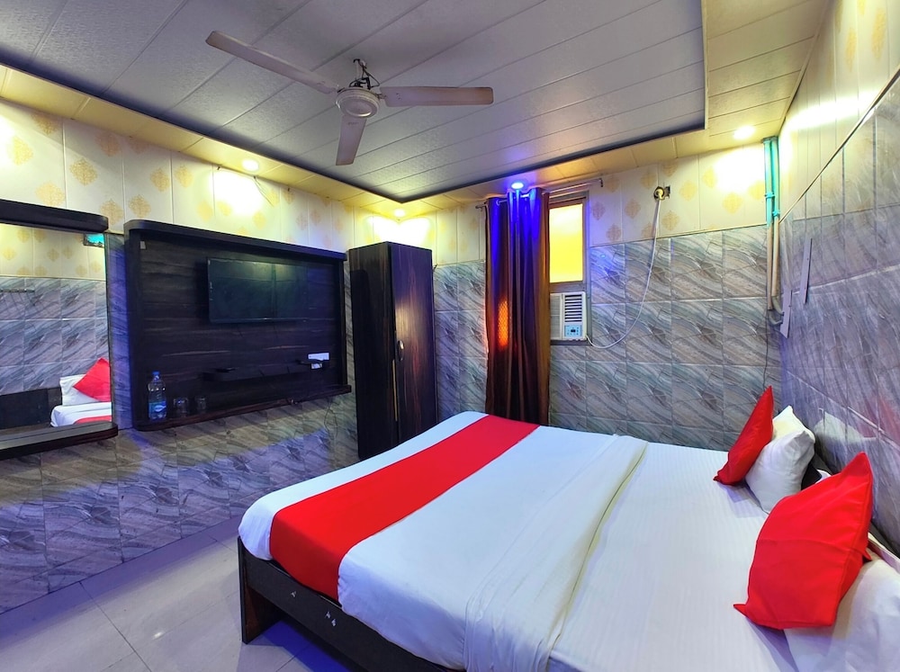 hotel kri sh na palace charbagh lucknow