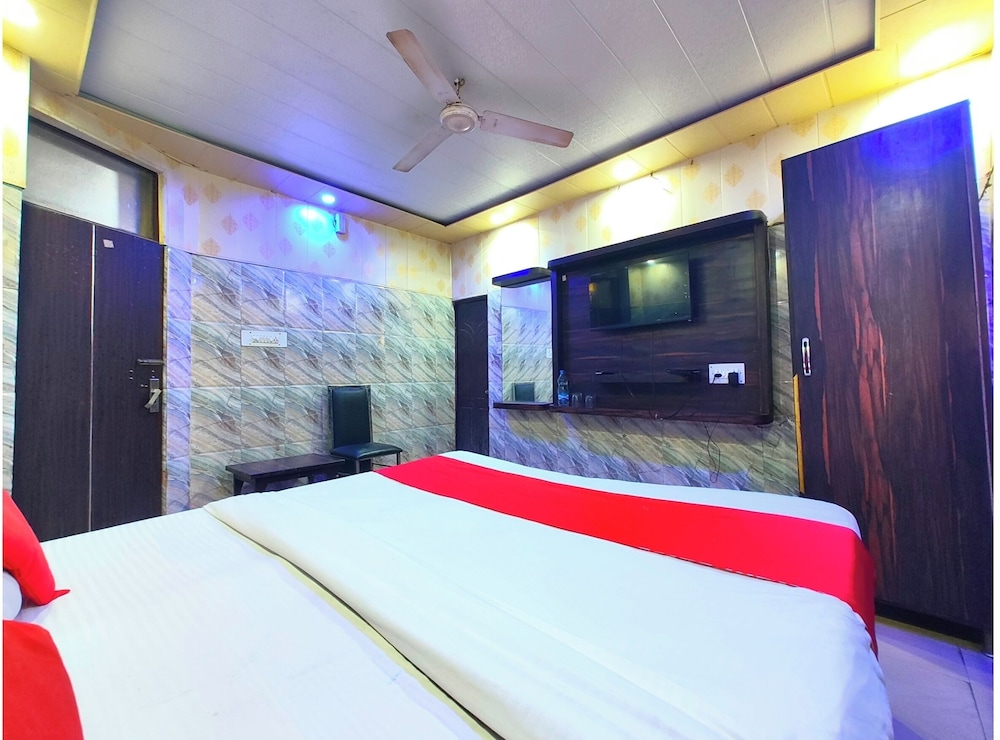 hotel kri sh na palace charbagh lucknow
