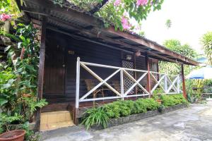 hotel o ombak inn chalet