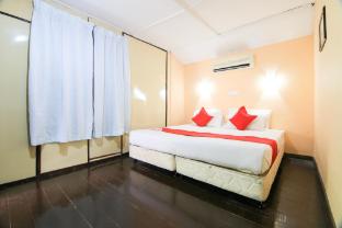 hotel o ombak inn chalet