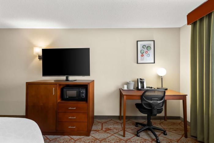 best western fremont angola i 80 90 toll road