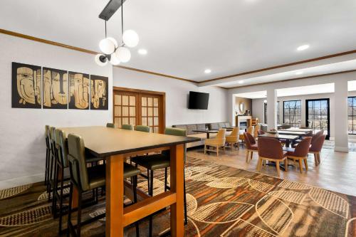 best western fremont angola i 80 90 toll road