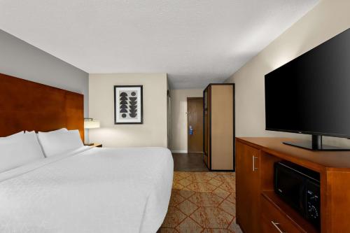best western fremont angola i 80 90 toll road