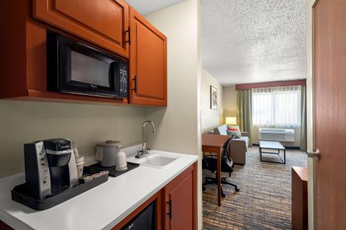best western fremont angola i 80 90 toll road
