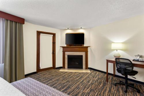best western fremont angola i 80 90 toll road
