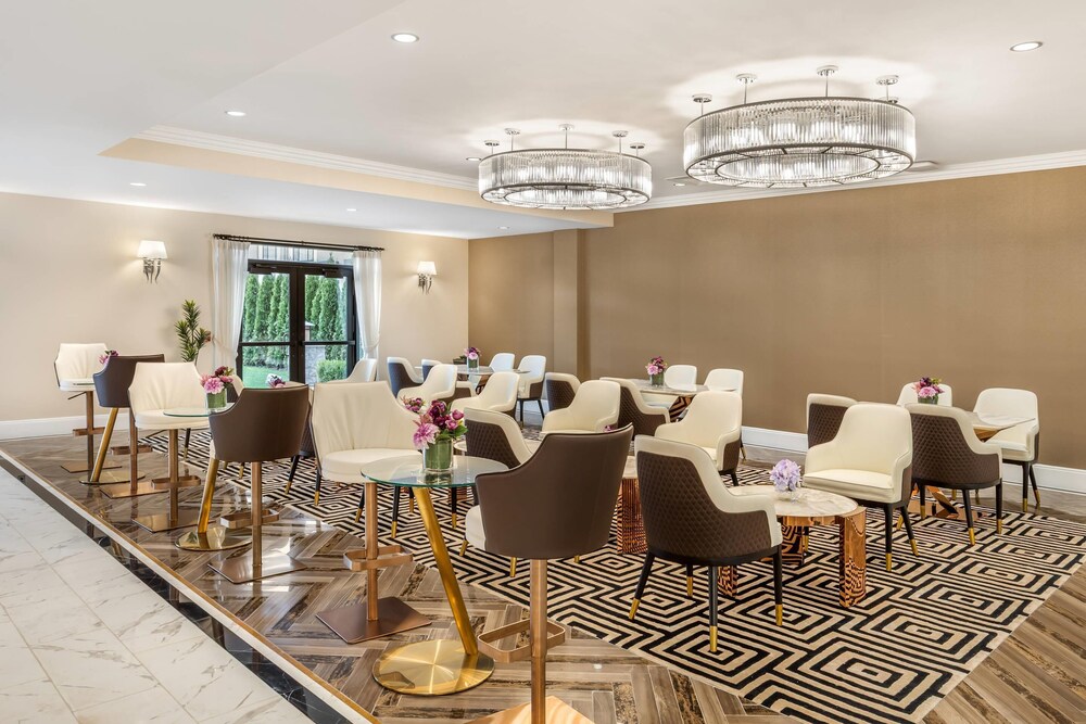 the ashi an ascend collection hotel
