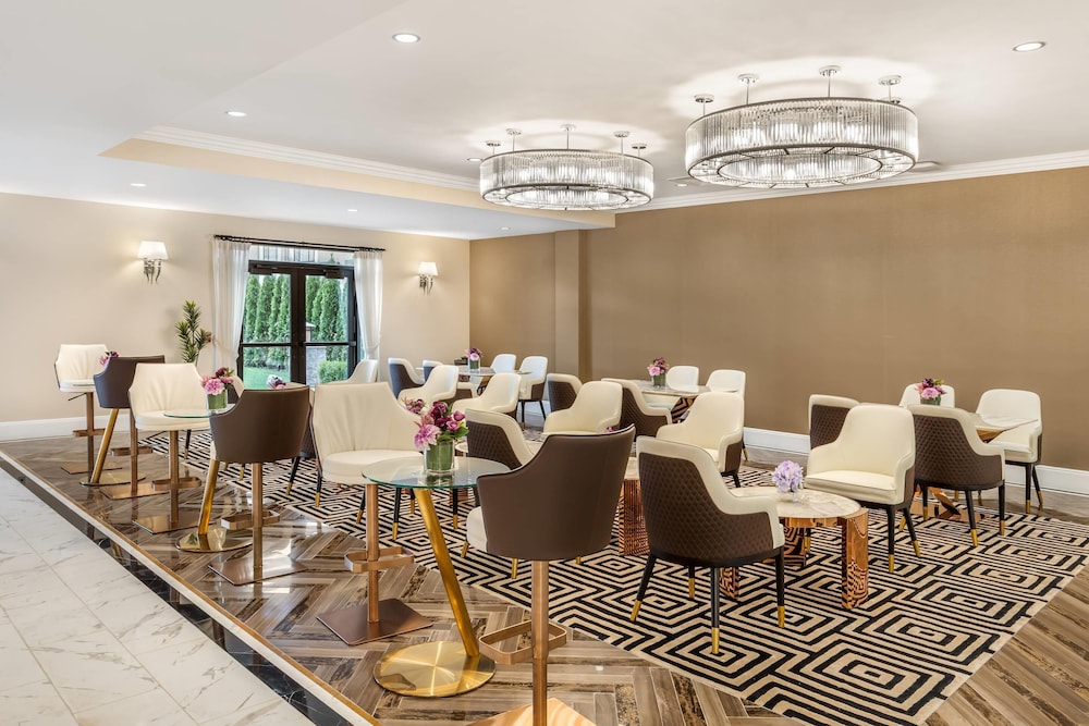the ashi an ascend collection hotel