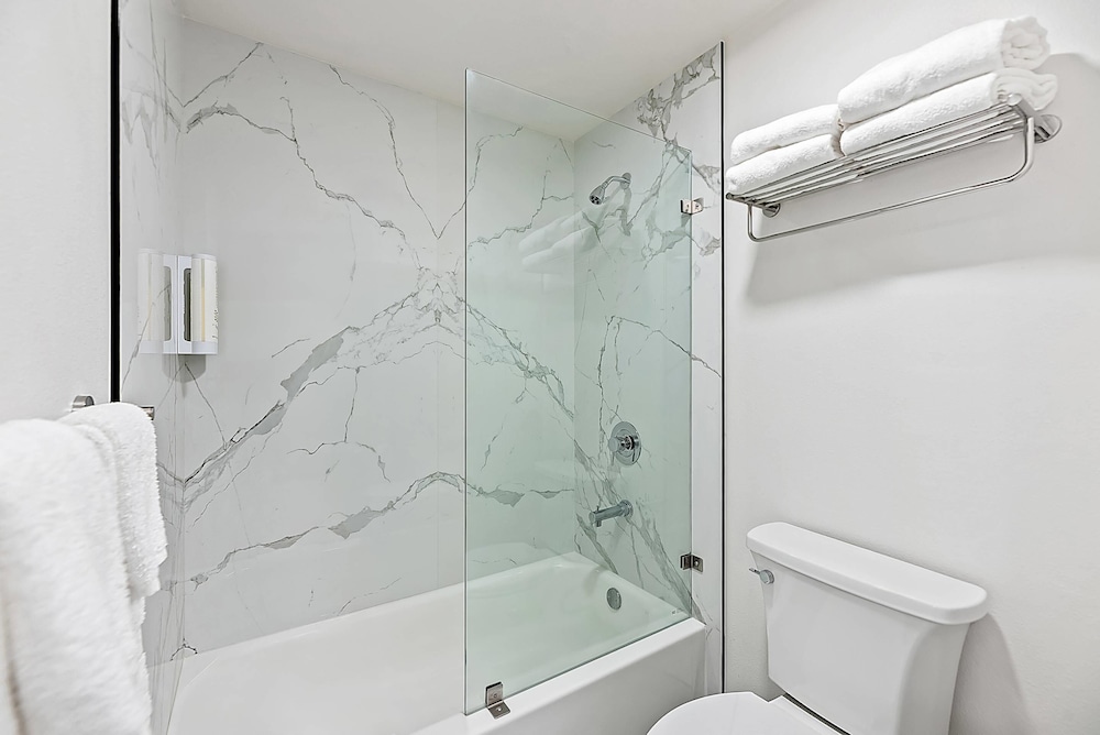 clarion pointe mount vernon burlington