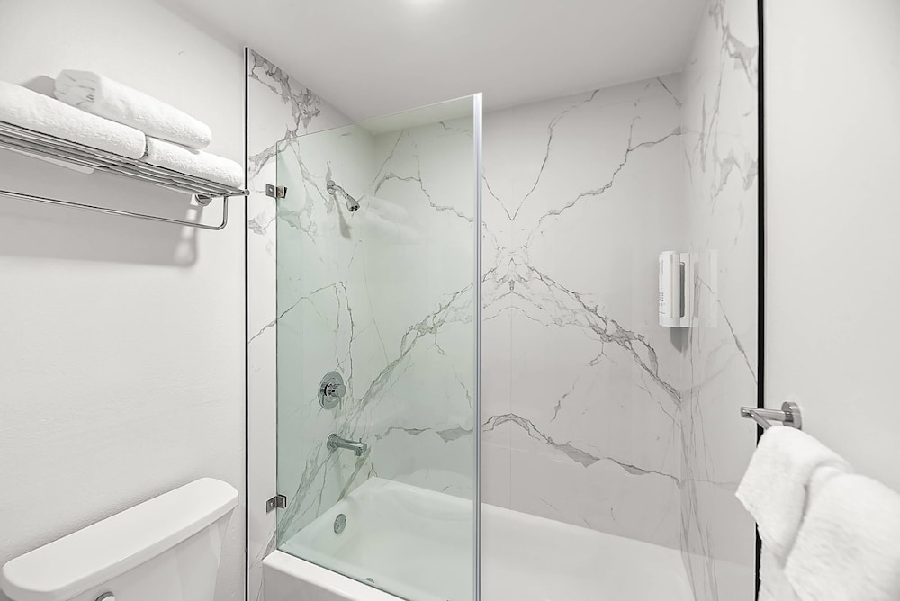 clarion pointe mount vernon burlington