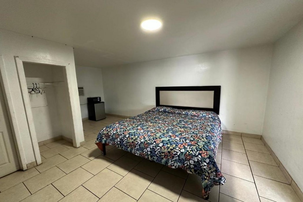 antigua motel by oyo tampa us 41