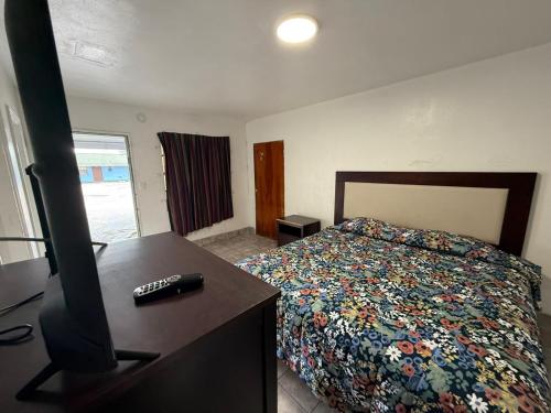 antigua motel by oyo tampa us 41