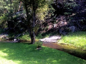 The Brookside Motel By Belvilla Keystone Near Mt.Rushmore,,3 star