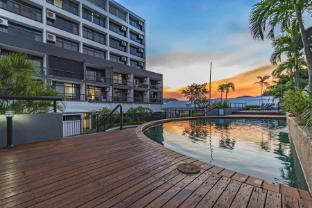 alivio hotel cairns