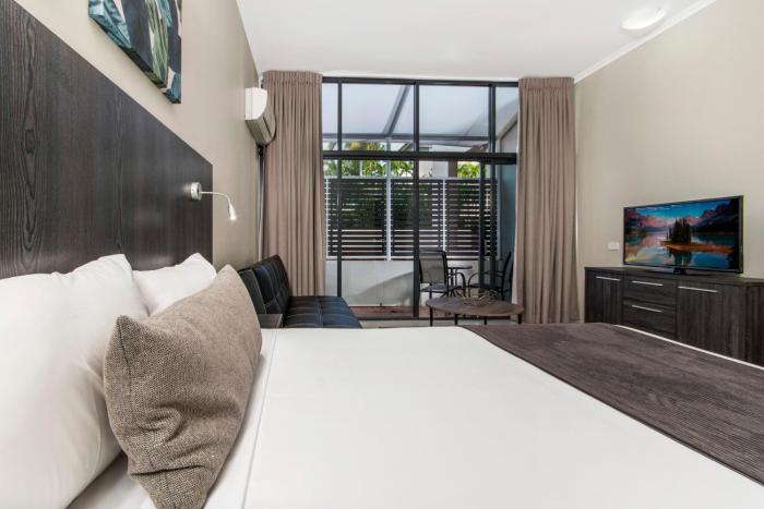 alivio hotel cairns