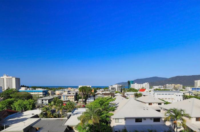alivio hotel cairns