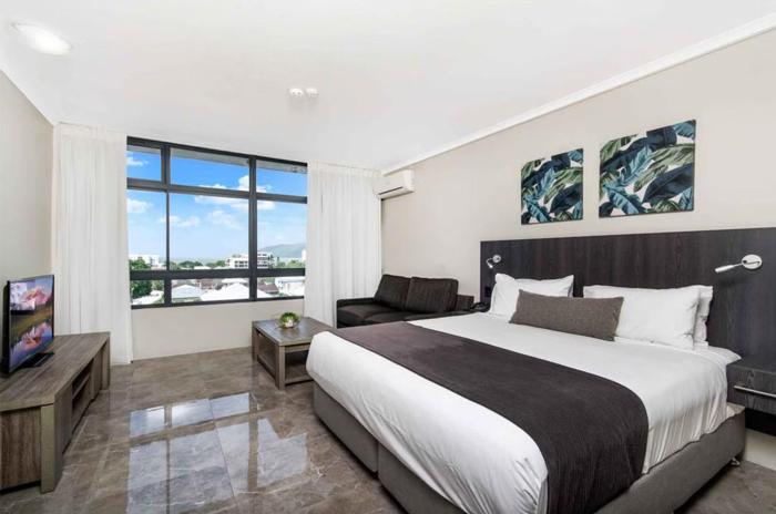 alivio hotel cairns