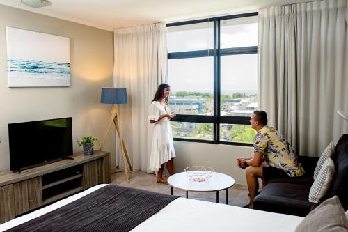 alivio hotel cairns
