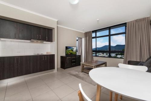 alivio hotel cairns