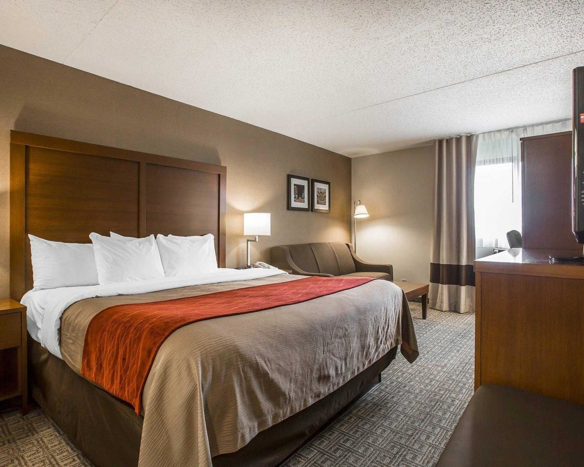 the clocktower hotel at century house an ascend collection hotel