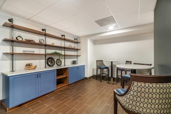 The Clocktower Hotel At Century House, An Ascend Collection Hotel,,3 star