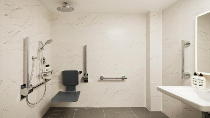 hotel indigo torquay by ihg