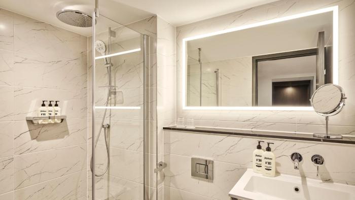 hotel indigo torquay by ihg