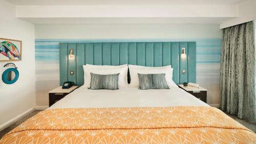 hotel indigo torquay by ihg