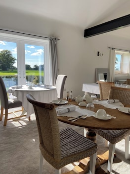 abbey green farm bandb camping and touring park