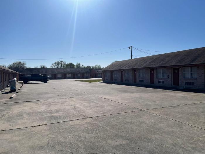lakeside inn and suites by oyo mathis i 37