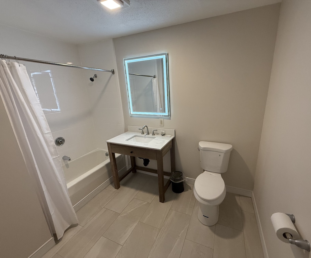 baldwin inn and suites surestay collection by best western