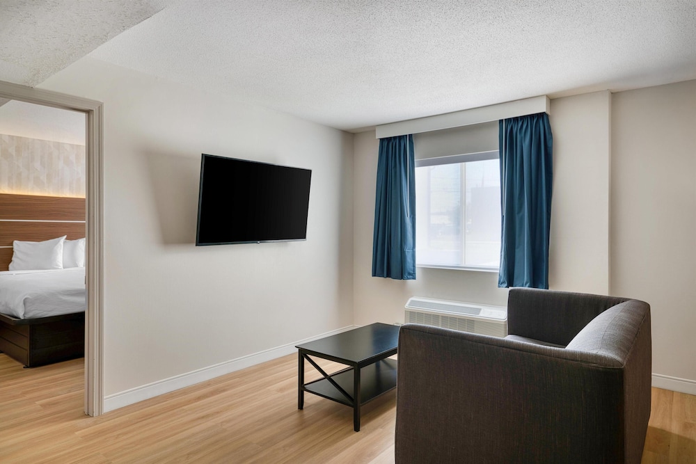 baldwin inn and suites surestay collection by best western