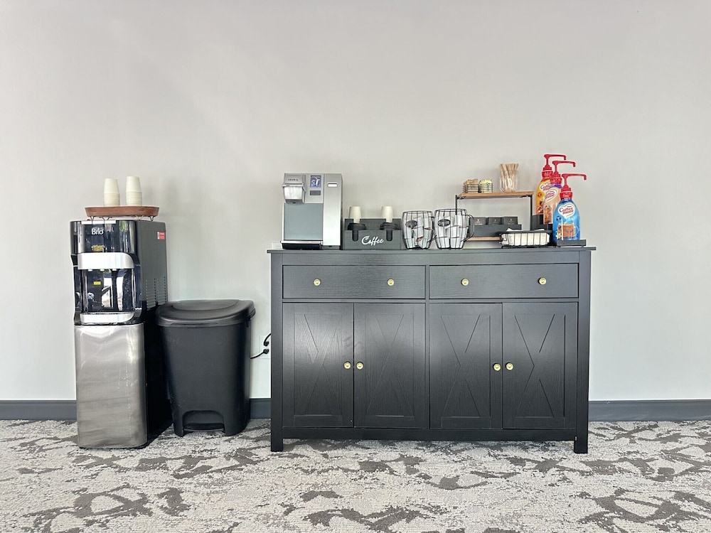 baldwin inn and suites surestay collection by best western