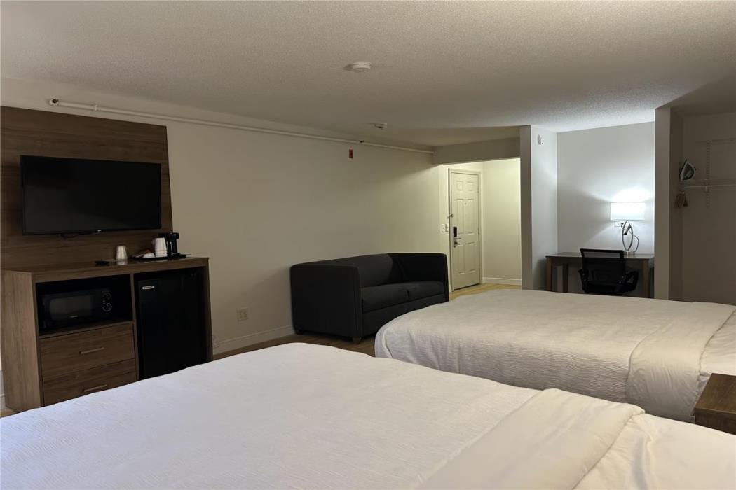 baldwin inn and suites surestay collection by best western