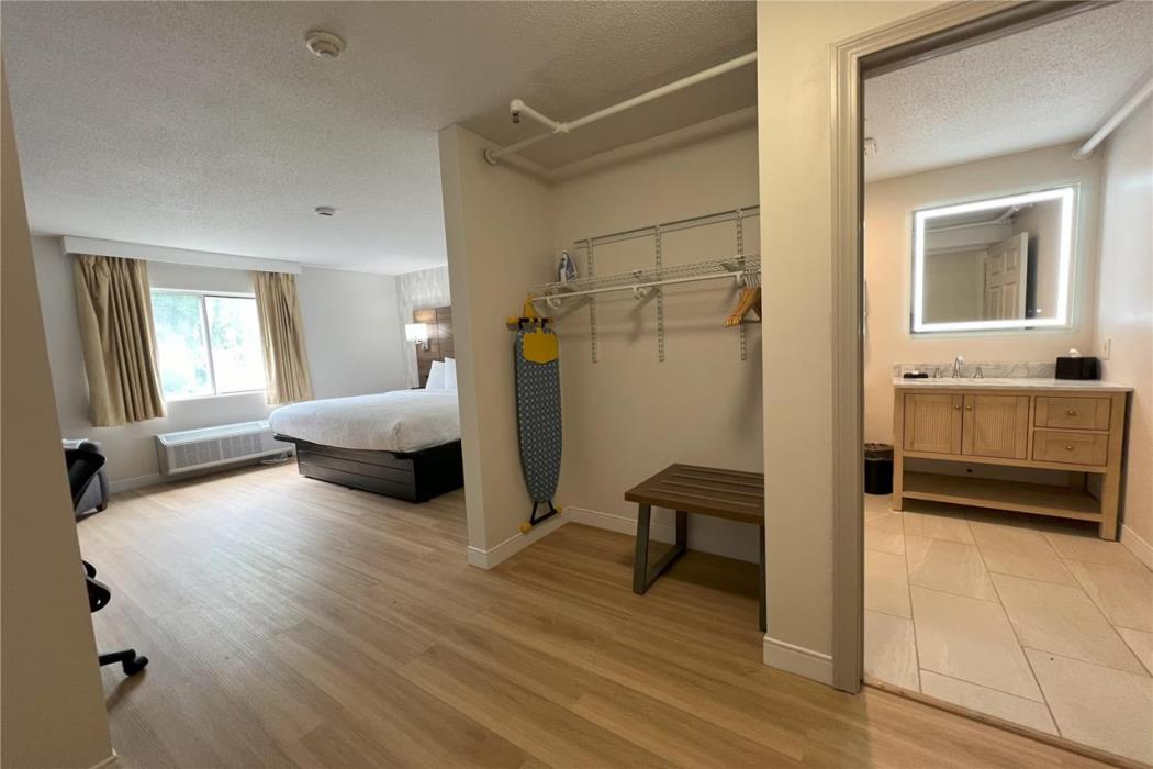baldwin inn and suites surestay collection by best western