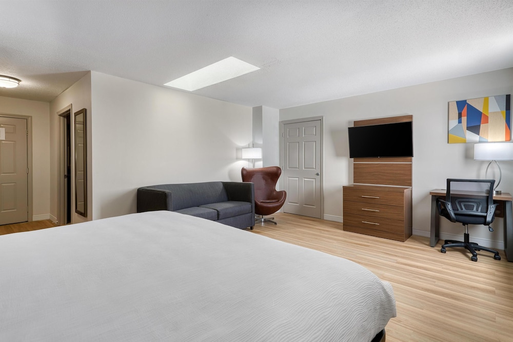 baldwin inn and suites surestay collection by best western