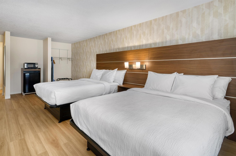 baldwin inn and suites surestay collection by best western