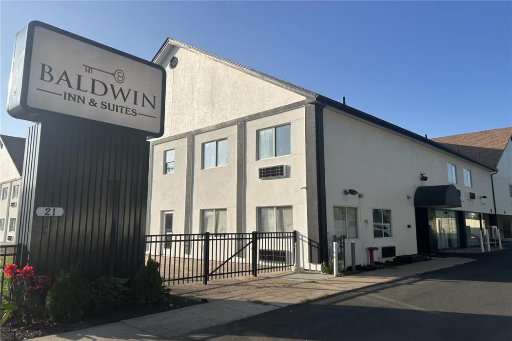 baldwin inn and suites surestay collection by best western