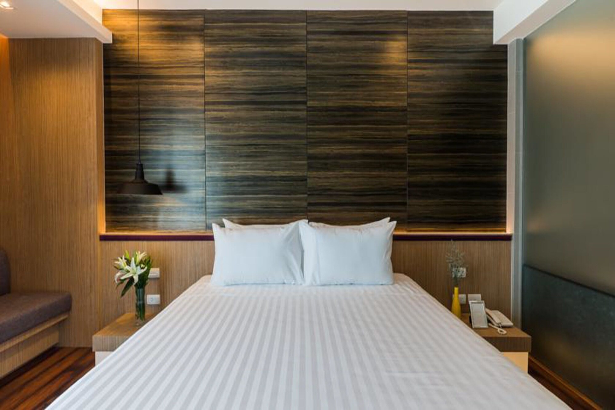 sea me spring tree hotel adults only