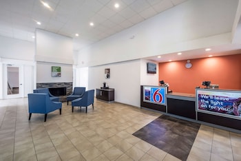 Studio 6 Irving, Tx - Irving Dfw Airport East,,2 star
