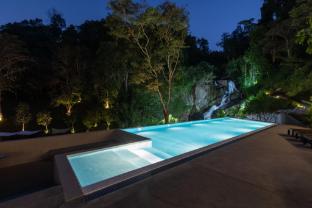 j valley resort