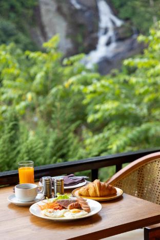j valley resort