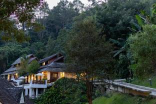 j valley resort