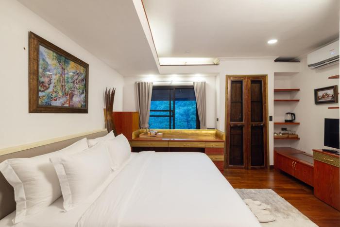 j valley resort