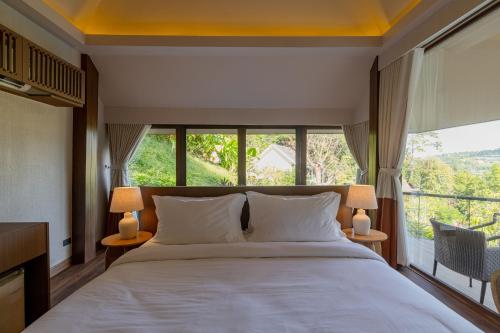 J Valley Resort,,3 star