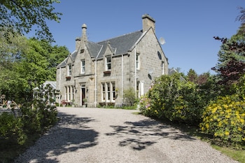 ravenscourt guest house