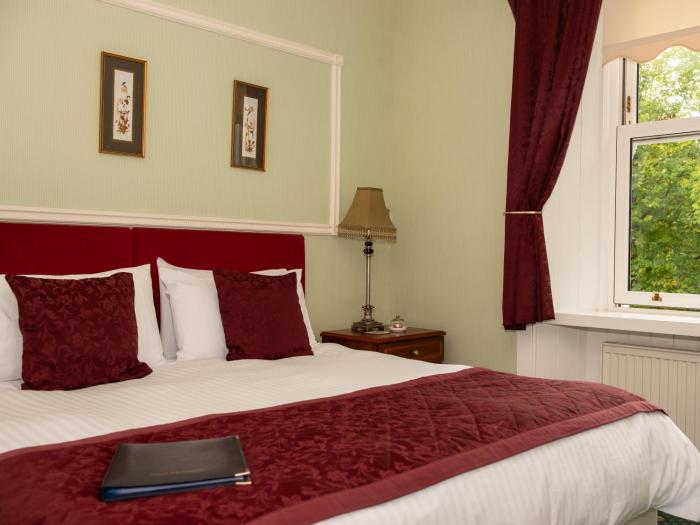 ravenscourt guest house