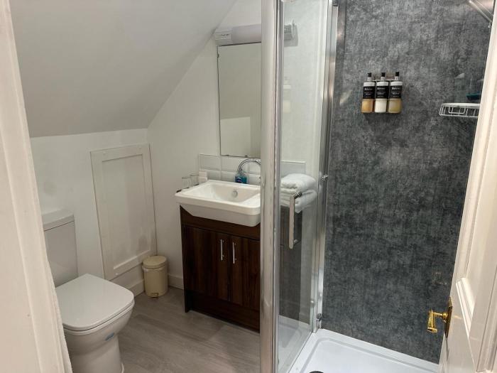 ravenscourt guest house