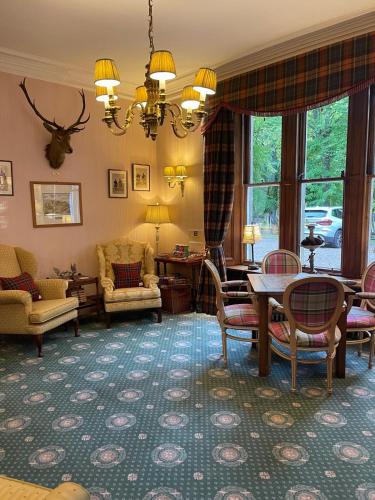 ravenscourt guest house