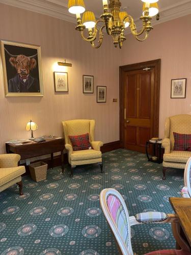 ravenscourt guest house