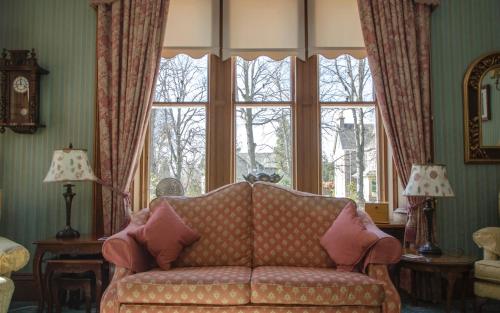 ravenscourt guest house